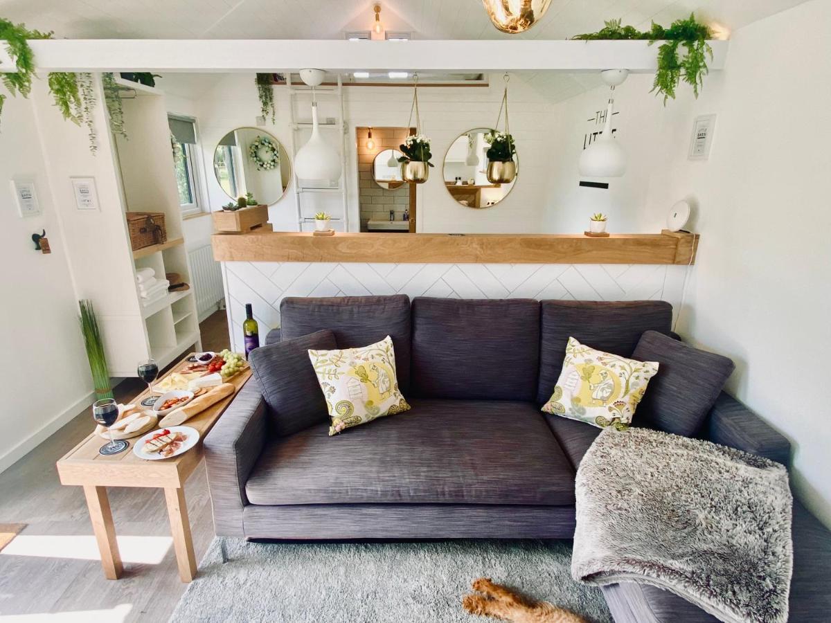 The Little Barn *